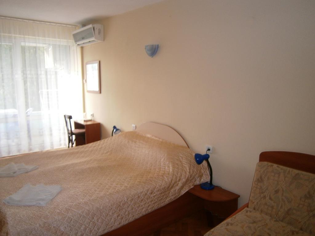 Ariana Hotel Kiten (Burgas) Quarto foto